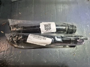 BMW Crank Case Breather Pipe Hose x2 (N47 N57) 1371780384\1 - Picture 1 of 3
