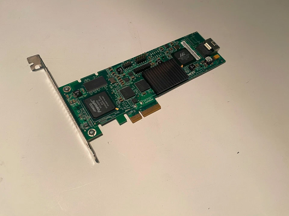 700-3260-10 A 9650SE-4LPML    RAID CONTROLLER - Bild 1 von 1