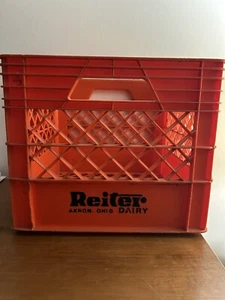 Vintage Reiter Dairy Plastic Milk Crate 1980’s Standard Size 13x13x11 - Picture 1 of 5
