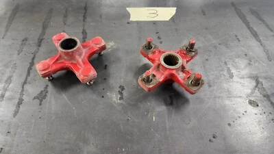 Rear Wheel Hubs Yamaha Blaster 88-06 OEM also fits 85-86 Tri Z 250 - Изображение 1 из 4