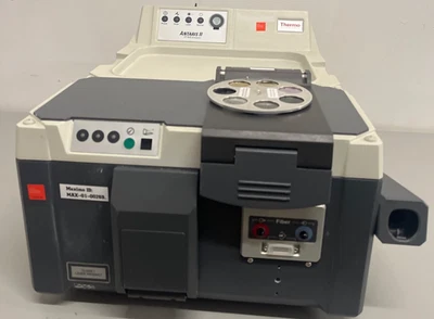 Analizador Thermo Scientific Antaris II FT-NIR | Espectrómetro de laboratorio de control de calidad Foto 1 de 4