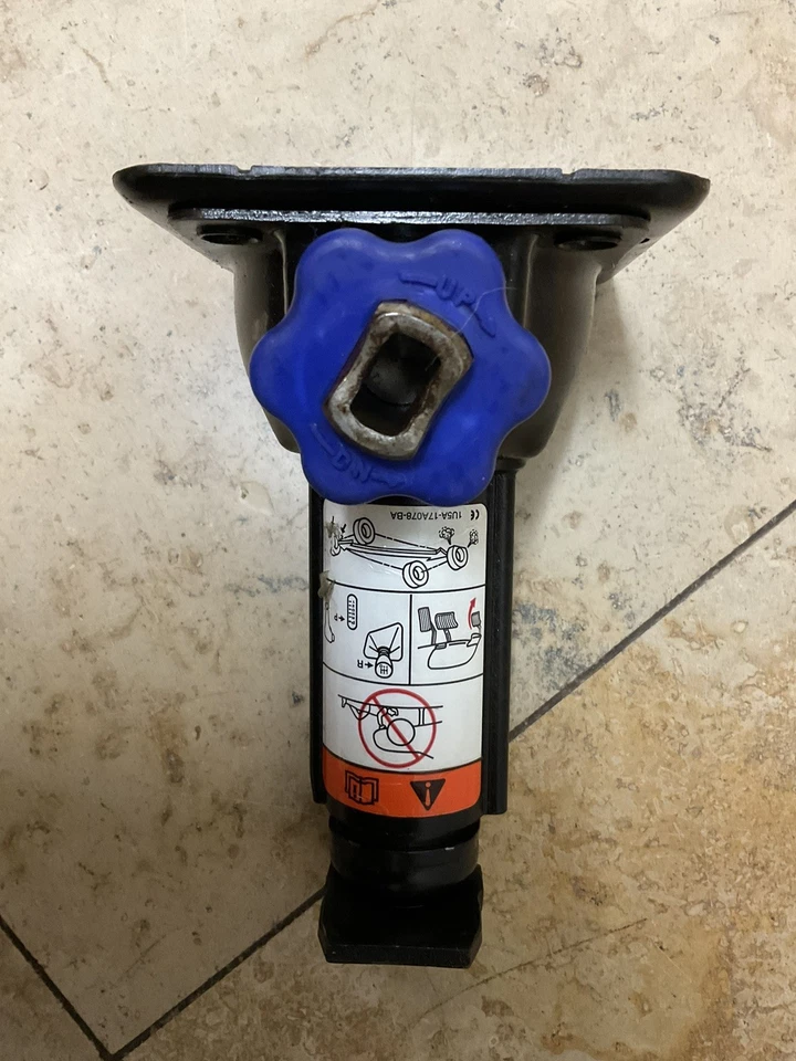 Ford Econoline E-150 1994-2014 gato de neumático OEM Foto 1 de 4