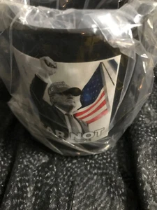 Trump Fear Not Tasse ungeöffnet - Bild 1 von 3