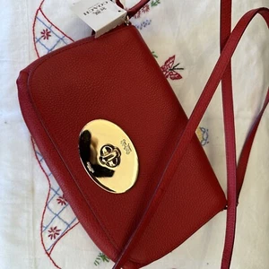 ROTE KIESEL LEDER CROSSBODY NEU MIT ETIKETT - Bild 1 von 5