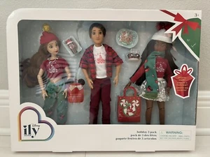 Disney ily4EVER Holiday Doll Gift Set Main Street U.S.A. Dolls Accessories NEW - Picture 1 of 3