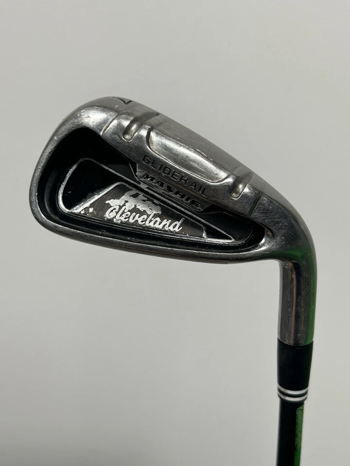 Cleveland Mashie 7 Iron / Regular Flex Graphite Shaft Right Handed - Image 1 of 4
