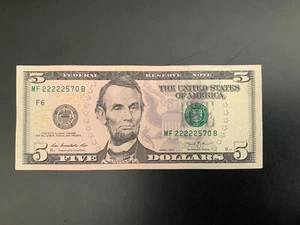 2013 $5 DOLLAR BILL MF22222570B 5-of-a-kind together - Picture 1 of 4