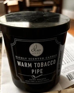 DW Home WARM TOBACCO PIPE Medium Single Wick Candle 33 hour Burn Time Great Smel - Picture 1 of 2