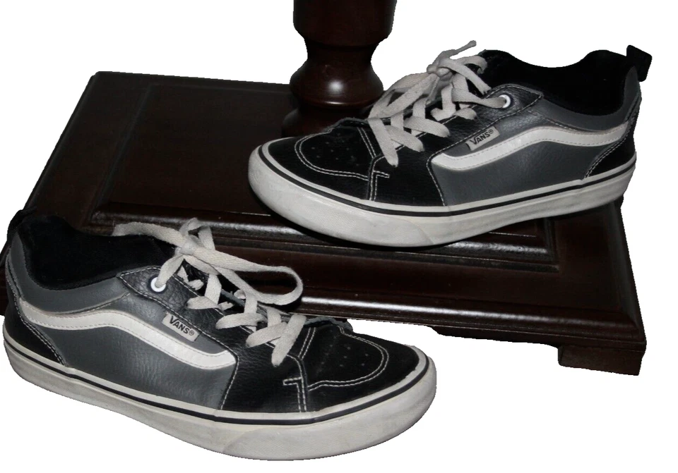 Zapatillas Vans Youth 6Y Cuero Superior Negras Con Cordones Informales Patín Foto 1 de 4