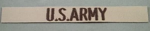 Cinta con nombre de tela bordada bronceada del desierto del ejército de EE. UU. - estilo B (letras grandes) - Imagen 1 de 2