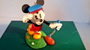 Hallmarke Mickey's Long Shot IOB Price Tab 1997 - Picture 1 of 5