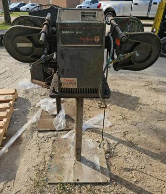 Agitador/mezclador de pintura eléctrico de doble brazo serie Red Devil 5400 Foto 1 de 4