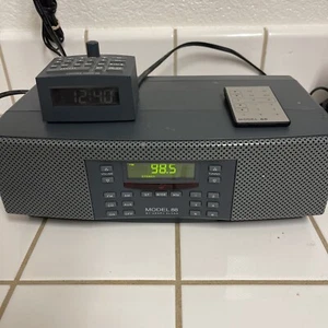 HENRY KLOSS Model 88 Cambridge SoundWorks FM/AM Radio + Remote/control Clock - Picture 1 of 10