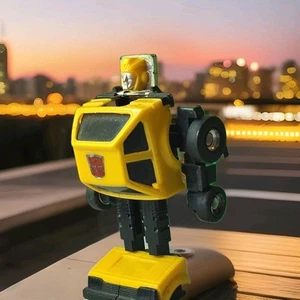 G1 Bumblejumper Takara Near Mint 1984 Micro Change Yellow Cliffjumper - Picture 1 of 24