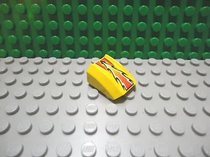 Lego 1 Yellow 2x2 printed sloped brick block flame design - Picture 1 of 1