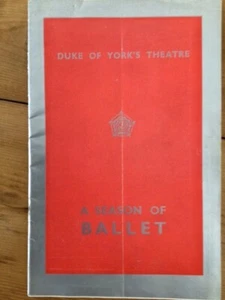 LOT original 1935 Duke of York Theatre performance & souvenir program, London - Picture 1 of 5