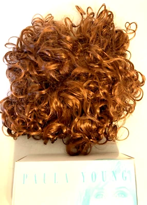 Paula Young A3334 Pieza de Pelo Corto Rizado Clip Mariposa Rojo 27 Colores NUEVO Foto 1 de 3