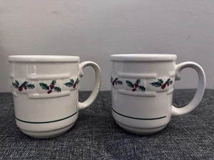 Paar Longaberger gewebte Traditionen Weihnachten Stechpalme Beere Tassen - Bild 1 von 4