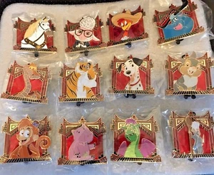 Disney Pins WDI Zodiaco Chino 12 Pin Set Completo KAA THUMPER PONGO HAMM ELLIOT - Imagen 1 de 8