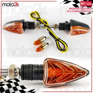 COPPIA FRECCE CARBON LOOK CARBONIO ANTERIORI / POSTERIORI HONDA HORNET 600 900 - Foto 1 di 4