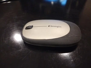 Kensington Low Profile Media Notebook USB 2.4GHz Wireless Mouse W Dongle Rubber - Picture 1 of 5