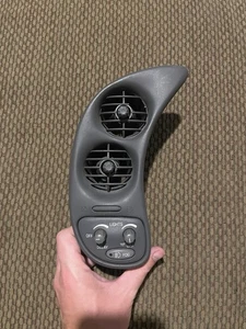 2000-2005 Pontiac Bonneville Dash Air Vent Left Drivers Heater A/C Gray OEM - Picture 1 of 5