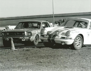 Vintage 8 x 10 1970 Daytona 24 Stunden Porsche 911S & Mustang Autorennen Foto - Bild 1 von 1