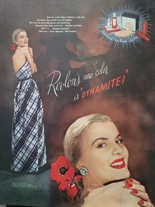 1945 Revlon Dynamite rojo esmalte de uñas mujer Adele Simpson vestido anuncio vintage - Imagen 1 de 1