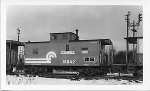 T789 RP 198?0s CONRAIL RAILROAD CABOOSE #18842 - Bild 1 von 1