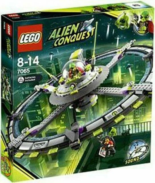 LEGO Space: Alien Mothership (7065)