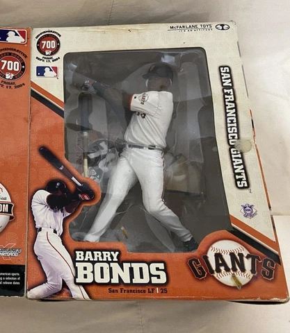 McFarlane Barry Bonds Limited Figure 700 Home Runs Commemorative Statue Cover
