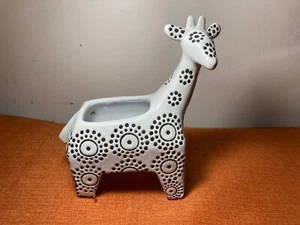 Ceramic White & Black Giraffe Planter w/Circle & Dot Design 7.5” Tall Pier 1 - Picture 1 of 4