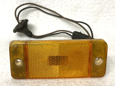 LUZ MARCADORA LATERAL ORIGINAL FORD, D0TB-15A464,70,1,2,3,4,5,6,7,F100,BRONCO, ¡ENCHUFE! Foto 1 de 4