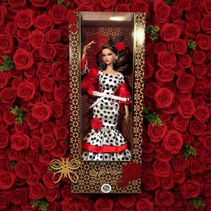 In Stock Now NRFB M2504 PLATINUM JOURNEY：SPAIN Mizi Doll KATIEGIRL BODY 2.0 - Picture 1 of 12