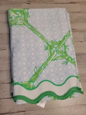 Lilly Pulitzer Pottery Barn Teen Beach/Bath Towel 32x64” Bamboo Lattice Soft - Image 1 of 3