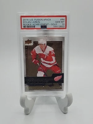 2015-16 UD Fusion Rookie Achievements #R4 Dylan Larkin Gold - PSA 10 - Red Wings - Image 1 of 2