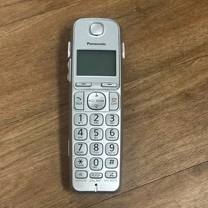 Panasonic KX TGEA40 Handset Replacement - Works, No Batteries!! - Picture 1 of 4