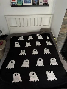 TKMAXX Halloween Ghost Boo Blanket - Picture 1 of 3