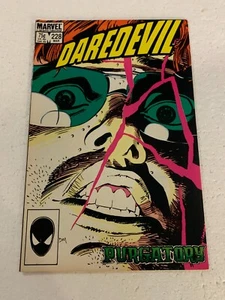 DAREDEVIL #228 NM MARVEL COMICS 1986 - COPPER AGE - FRANK MILLER - Picture 1 of 2