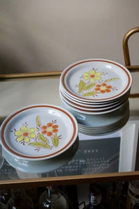 Vintage Autumn Collection Stoneware Wheat Flower Side Plates - Picture 1 of 5