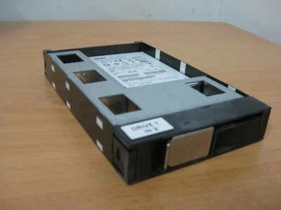 EMC Isilon 118000130-03 800GB SAS SSD Drive 0B33600 403-0156-01 X410 X210 X400 - Image 1 of 4