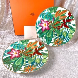 Hermes Dessert Plate Passifolia Round Porcelain Tableware 21 cm Set of Two w/Box - Picture 1 of 16