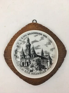 Vintage German Collectors Plate5.IVV-Wanderung 1976 D.J.K. Hulzweiler - Picture 1 of 9
