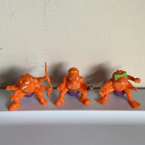 Lot of 3 Vintage Hasbro 1987 Orange Army Ants Mini PVC  Action Figures Cover