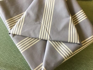 1,75 cm Ian Mankin Stoffrest 100%. Baumwolle Oxford Streifen SILBER - Bild 1 von 4