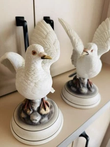 Porcelain White Dove Pair Handmade - Picture 1 of 4