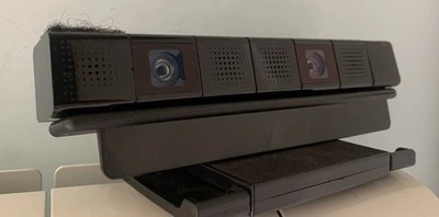 PlayStation Camera PS4 CUH-ZEY1 PS Camera Sony Con Supporto Base - Immagine 1 di 2