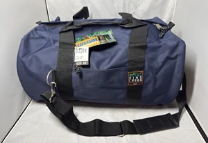 Neu mit Etikett Pinecreek Natures Outdoor Ausrüstung Seesack Sport Camping 19" x 14" x 12" - Bild 1 von 9