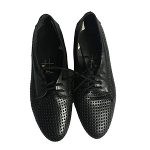 NEW Tic Tac Toes Amanda Black Leather Perforated Lace Up Oxford Shoes USA Size 6 - Picture 1 of 3