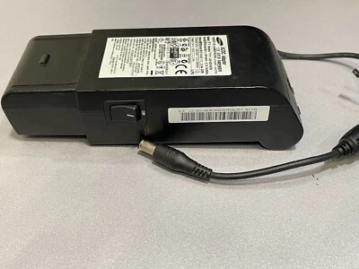 Original Samsung 14V 2.14A 30W Replacement AC Adapter for Samsung LED Monitor - Image 1 of 3
